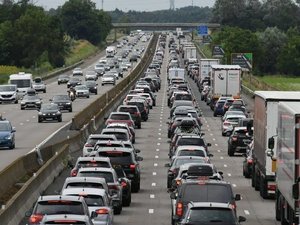 Week-end du 1er mai : le trafic s'annonce-t-il chargé en France ? Ce que prévoit Bison Futé sur les routes