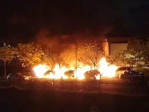 Attaques de prisons en France : 21 suspects présentés à la justice, une piste confirmée... le point ce vendredi