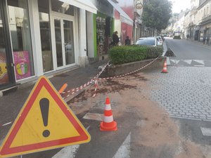 Ivre au volant en centre-ville, le conducteur fait des dégâts dans cette commune de l'Aveyron