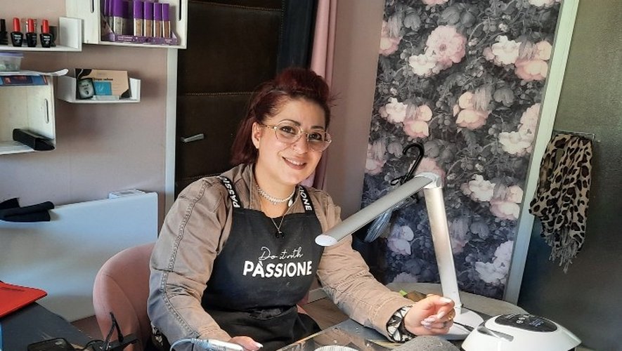 Découvrez la mode des ongles avec Cindie à Decazeville