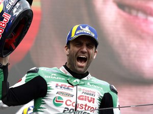 La première d'un Français depuis 1954, Johann Zarco remporte le Grand Prix de France de MotoGP