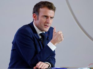 Emmanuel Macron va-t-il annoncer ce mardi sur TF1, une consultation des Français par référendum ?