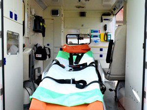 Stationnement interdit, cocaïne et non-respect de la prescription médicale de transport : dans le Gard, l'ambulancier cumulait les infractions