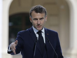 Emmanuel Macron sur TF1 : pas de référendum sur les retraites, pas de nationalisation d'ArcelorMittal, sanctions contre la Russie, les premières réponses du chef de l'État