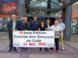 Plateau en main, des dizaines de serveurs attendus à Rodez ce week-end pour participer à la course des garçons de café !