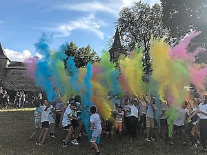 Sorties: dédicaces, Nuit des musées, Color run, coupe de l'Aveyron, un véritable week-end de folie à Rodez, voici ce qui vous attend