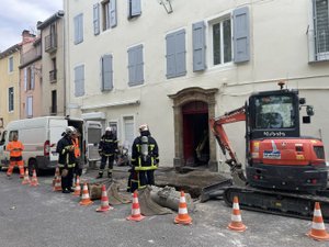 Les sapeurs-pompiers mobilisés sur une conduite de gaz touchée par un marteau-piqueur