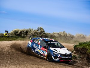 Automobile : expert de l'asphalte, Arthur Pélamourgues doit développer son potentiel sur terre