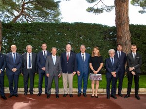 Avant la venue en juillet du prince Albert II de Monaco, ce village de l'Aveyron est allé à vélo sur la route des fiefs italiens des Grimaldi