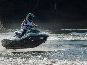 Terrible accident entre un jet-ski et un bateau de plaisance sur la Seine : un homme est décédé, une femme est en urgence absolue, ce que l'on sait