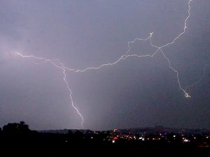 MÉTÉO. Orages, grêle, 