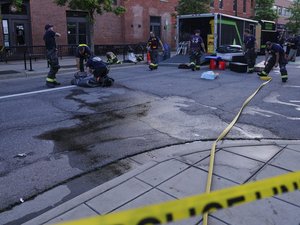VIDEOS. Les images de l'attaque au cocktail Molotov d'un rassemblement de soutien pour la libération des otages à Gaza qui a fait 8 blessés