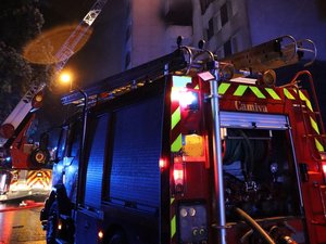 Défenestration, corps calciné, asphyxie, quatre morts : une trottinette électrique à l'origine de l'incendie dans une HLM