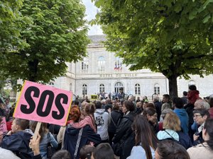 Gestion du périscolaire : vers une régie municipale à Villefranche-de-Rouergue après l'avis rendu par le juge des référés ?