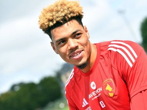 Football : Noah Cadiou, joueur de Rodez, débute la Gold Cup le 16 juin avec la Guadeloupe