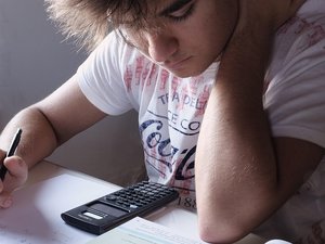 Baccalauréat 2026 : en quoi va consister la nouvelle épreuve écrite de mathématiques pour les élèves de 1re ?