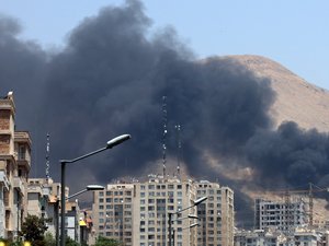 Après quatres jours de frappes israéliennes, l'Iran demande à Donald Trump un cessez-le-feu immédiat