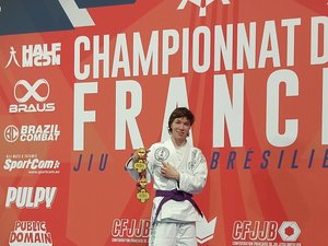 Aveyron : au championnat de France de Jiu-Jitsu brésilien, Anaïs Chauvel sur la plus haute marche