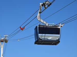 Une femme de 18 ans meurt après une chute de 20 mètres d'une station du téléphérique de Toulouse