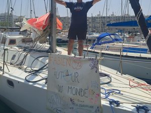 Un exploit salué dans cette commune de l'Aveyron après le tour du monde à la voile de Fabien Maury