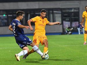 Football : c'est officiel, Waniss Taïbi quitte Rodez et signe à Hanovre