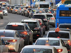 Vacances d'été : cap sur le premier week-end de congés, à quoi s'attendre au niveau du trafic routier ?