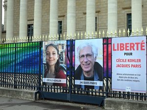Détenus en Iran : que risquent les deux Français Cécile Kohler et Jacques Paris inculpés 