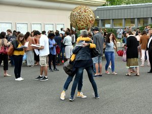 Baccalauréat 2025 : tous les résultats de votre académie, découvrez avec notre moteur de recherche si vous êtes admis