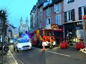 La vitre du four éclate : d'importantes fumées dégagées dans cette rue de Rodez