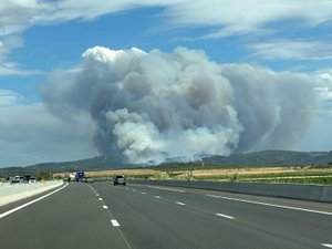 VIDÉOS. Incendie dans l'Aude : parti d'un barbecue tracté par une voiture il y a une semaine, le feu de Bizanet s'est réveillé comme un 