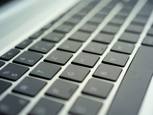 Vérification de l'âge en ligne : la France et quatre autres pays européens vont tester une application, ce qu'il faut savoir