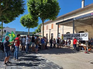 Mobilisation pour la réouverture de la ligne SNCF Rodez-Sévérac : 