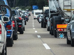 Vacances d'été : nouveau week-end chargé sur les routes de France, voici les conseils de Bison Futé pour éviter les embouteillages