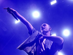 EN IMAGES. F'Estivada 2025 : Pierre Garnier, Charlotte Fever, Jérémy Frérot, Styleto, revivez la première soirée du festival