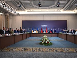 Guerre en Ukraine : prisonniers, cessez-le-feu, rencontre Zelensky-Poutine... que retenir des nouveaux pourparlers entre Kiev et Moscou ?