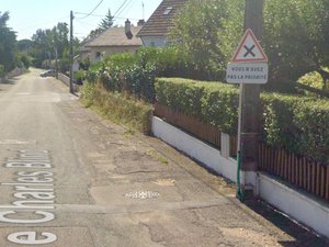 Une jeune femme de 23 ans à trottinette meurt percutée par une BMW : le conducteur de 16 ans sans permis a tenté de faire porter le chapeau à sa cousine