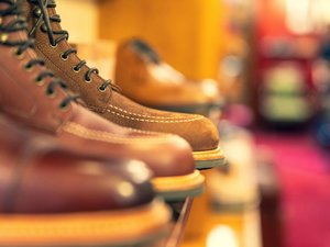 Il vole plus de 50 chaussures sans se rendre compte qu'elles sont toutes du pied droit