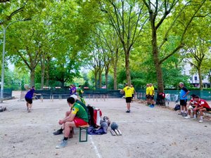 Quilles de huit : après six ans d'absence, le National de Paris a rassemblé les quilleurs aveyronnais et expatriés