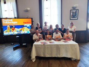 Pastourelles, bourrée et record du monde de brise pied au menu du premier festival folklorique d'Espalion