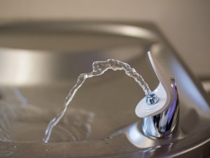 Cliquez sur cette carte en ligne pour savoir si l'eau de votre robinet contient des polluants éternels