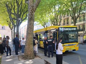 Un piéton légèrement blessé après avoir été renversé par un bus dans le centre de Rodez