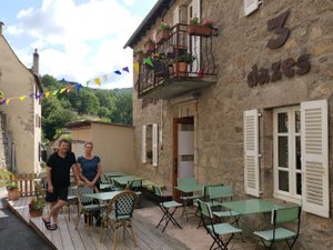 L'auberge mythique de ce village de l'Aveyron rouvre après deux ans de fermeture