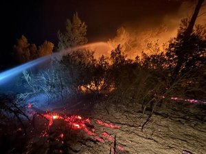 VIDÉOS. Incendie géant dans l'Aude : un bord de route, un tunnel, comment ce 