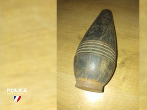 Une habitante pense bien faire en déposant un obus à l'accueil du commissariat, un périmètre de sécurité déclenché