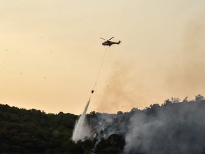 Incendies en Aveyron : feux fixés à Combret et à Saint-Rome-de-Tarn, au total 25 hectares de brûlés