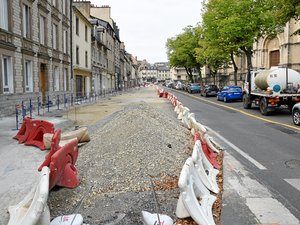 Malgré les travaux, ça roule toujours avenue Tarayre à Rodez
