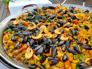 Une chaîne du froid rompue : paellas et couscous contaminés rappelés dans ces deux grandes enseignes de supermarché