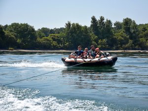 Votre été en Aveyron : de la glisse et du fun au Pareloup Wake camp de Pont-de-Salars