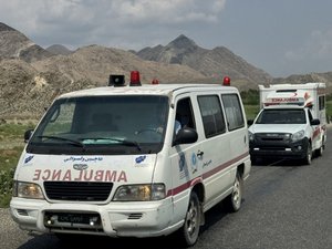 "C'était terrifiant, les enfants et les femmes hurlaient" : 800 morts, 2 800 blessés en Afghanistan, le bilan de l'un des pires séismes du pays, devrait s'alourdir