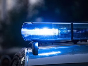 Tué pour une farce : un enfant de 11 ans qui s'amusait à sonner aux portes est abattu par le tir d'un propriétaire
